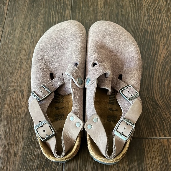 LIKE NEW BIRKENSTOCK Tokio Suede Clogs! - Picture 11 of 14